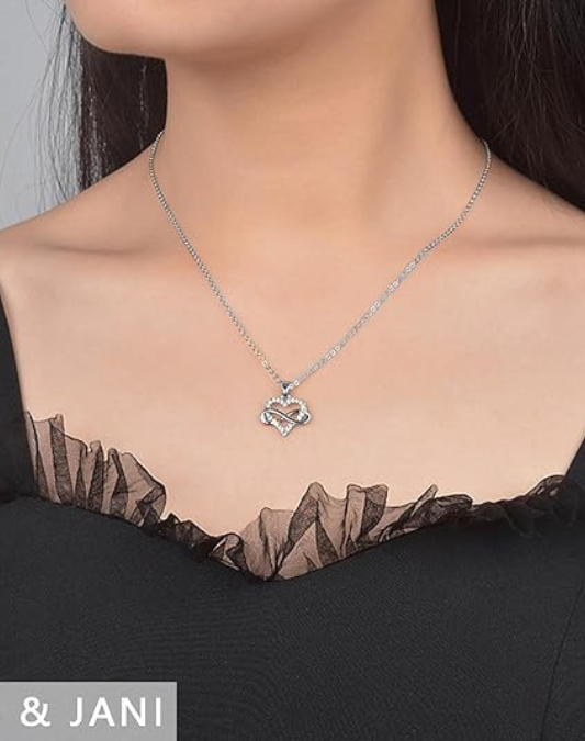 JES & JANI Infinity Heart Necklace for Women, Love Heart Pendant with Cubic Zirconia and Infinity Necklace for Girlfriend